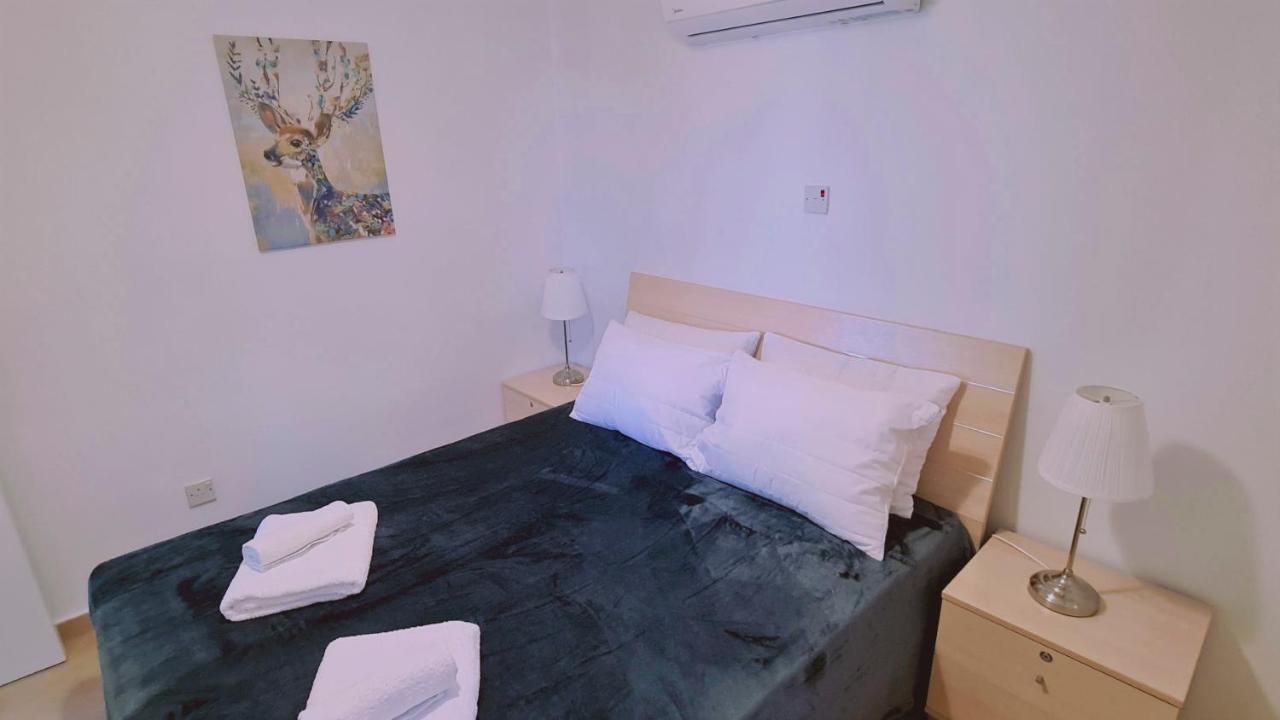 Stay Camelia Apartment Larnaca Exterior photo